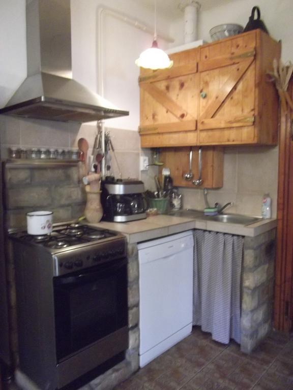 Tulipanos Vendeghaz Apartment Obanya Luaran gambar