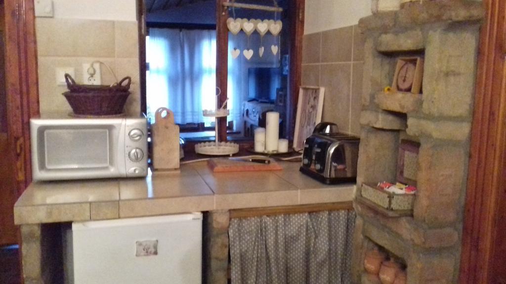 Tulipanos Vendeghaz Apartment Obanya Luaran gambar